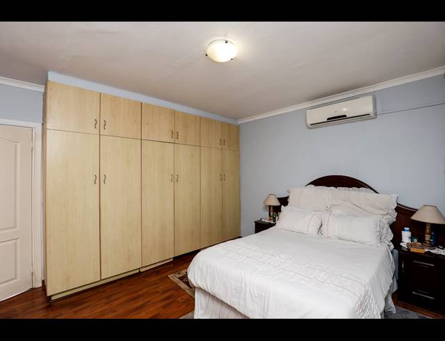 3 BEDROOM TOWNHOUSE FOR SALE IN RED HILL